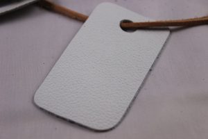 Pella®  GrainSoft Weiß