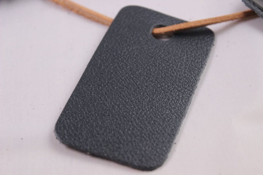 Pella®  GrainSoft Lava