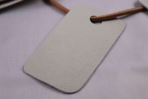 Pella®  GrainSoft Wolweiß